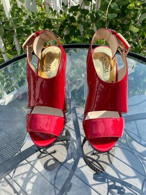 Michael Kors heels, size 7M and very good condition